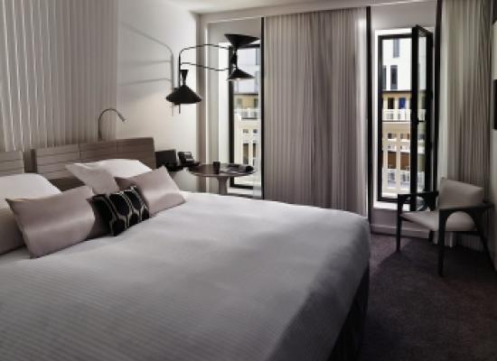 Hôtel de la Piscine 5/6